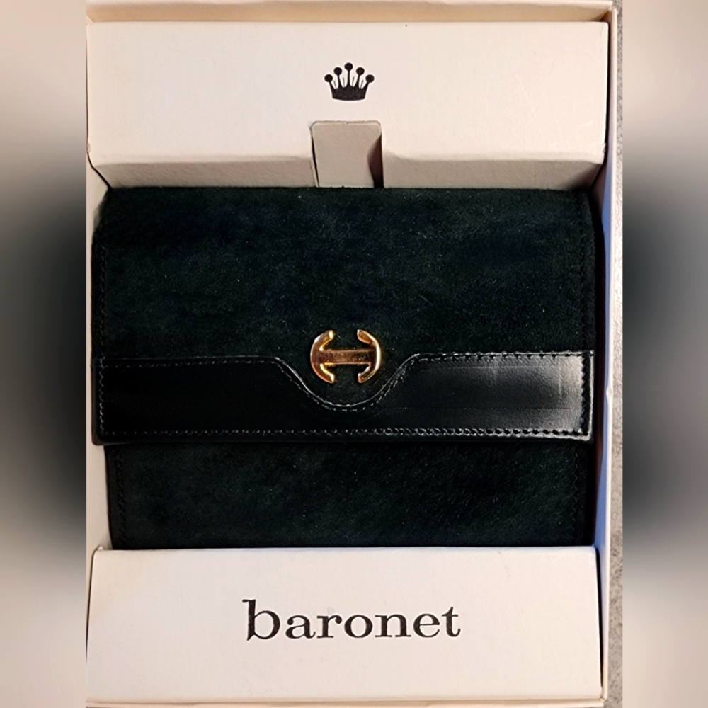 Baronet Black Suede Vintage NWOT Wallet